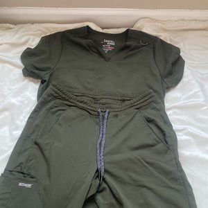 Grey’s anatomy olive green scrub set